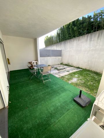 Appartement 2 pièces 45m2 MARSEILLE 12EME 950 euros - Photo 4