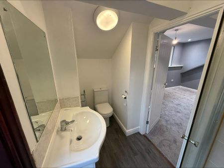 1 bedroom flat to rent - Photo 4