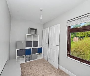 65 Ligoniel Road, Belfast, BT14 8BW - Photo 3