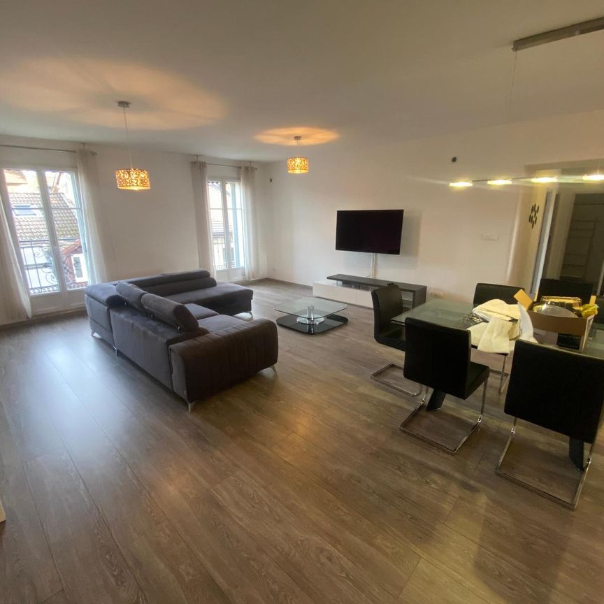 Location Appartement 5 pièces 116m² EVIAN LES BAINS 74500 - Photo 1