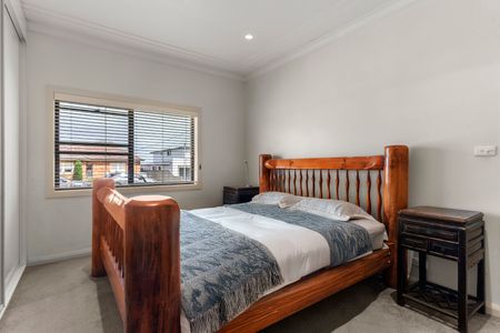 14 David Avenue, Caringbah South NSW 2229 - House For Rent | Domain - Photo 3