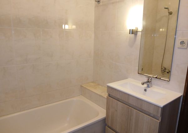 Apartamento T2 no Centro da Senhora da Hora em Matosinhos