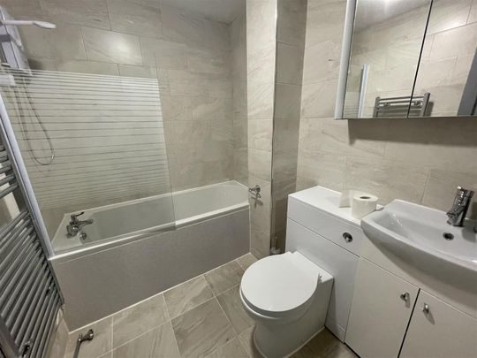 Heaton Road, Newcastle upon Tyne - Photo 1