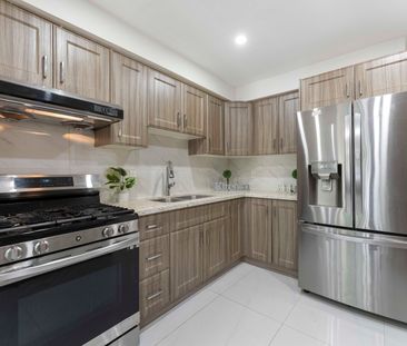 For Lease - 44 Greenhedges Court, Toronto, Ontario - Photo 2