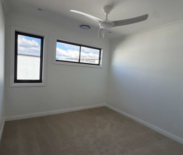 Oran Park - Photo 3