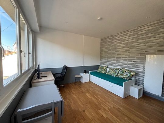 Location Appartement 1 pièce 21m² ANGOULEME 16000 - Photo 1