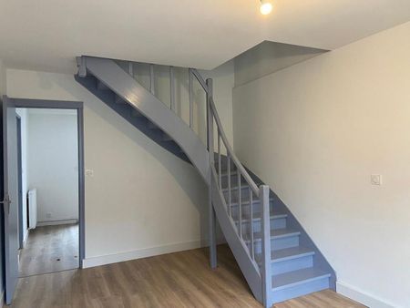 Location Maison 6 pièces 110m² LORMONT 33310 - Photo 5