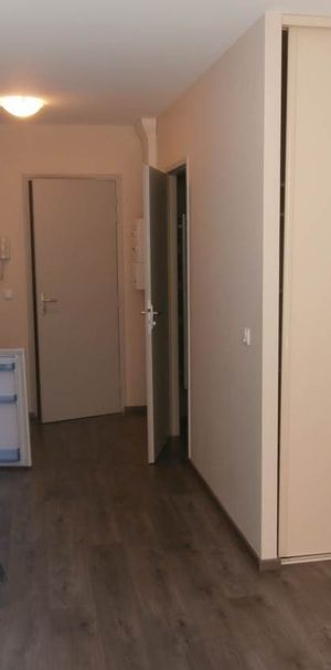 STUDIO équipé à louer à TOURNON SUR RHONE - Photo 1