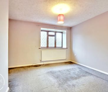 2 Bedroom House to let - Photo 4