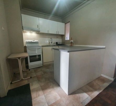 3-bedroom shared unit, Hillview Avenue - Photo 1