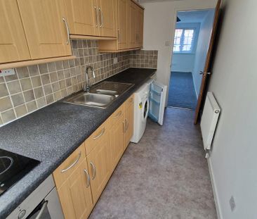 1 bedroom ground floor flat to rent - Photo 6