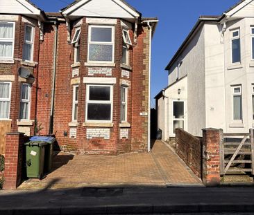 3 bedroom semi-detached house to rent - Photo 5