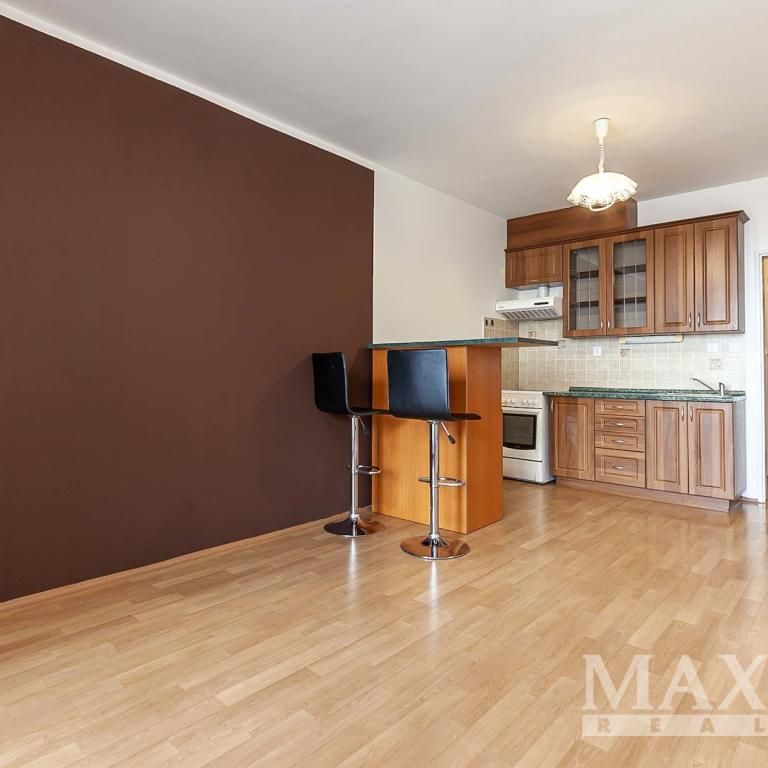 Pronájem bytu 1+kk 36 m2 - Фото 1