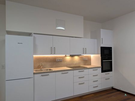 Pronájem bytu 2+kk 72 m² - Photo 3