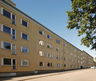 Västra Åsgatan 19, Eskilstuna - Photo 2