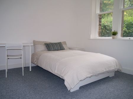 Flat 1, 46 Headingley Lane, LS6 2EL, Leeds - Photo 3
