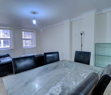 2 bedroom flat to rent, - Photo 4