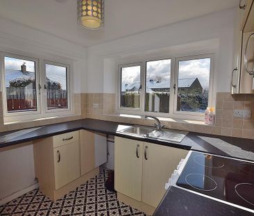 2 bedroom detached bungalow to rent - Photo 4