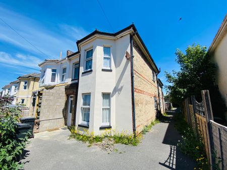 1 bedroom apartment to rent Gloucester Road, Bournemouth, BH7 - Photo 3