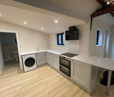 2 bedroom barn conversion to rent - Photo 5