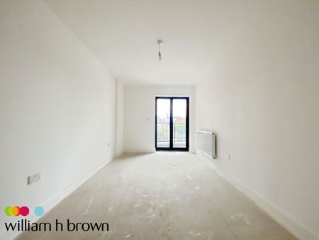 London Road, Romford - Photo 2