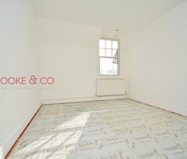 3 bedroom flat to rent - Photo 1