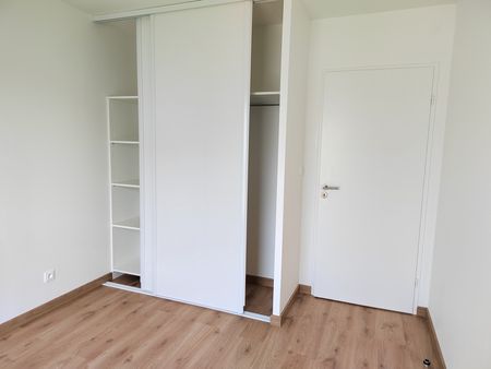 Location Appartement 3 Pièces 60 m² - Photo 4