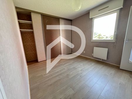 Location Appartement 2 pièces 55m² - Photo 2