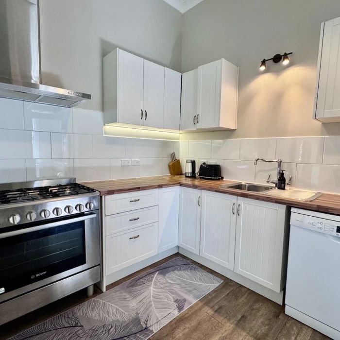 Tranquil Retreat on the Edge of the City - Photo 1