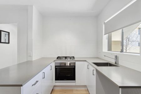 Modern Living: Ultimate Convenience - Photo 4