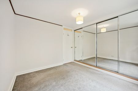 Clarence Gardens - Photo 5