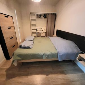 Location Appartement 2 pièces 43m² - Photo 2