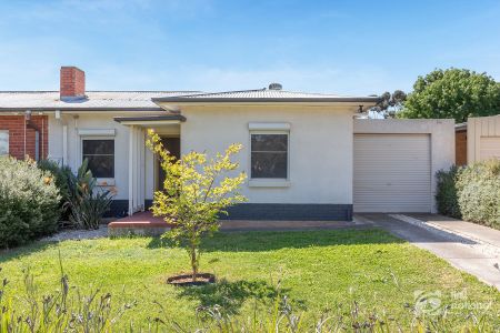 62 Stakes Crescent, 5113, Elizabeth Downs Sa - Photo 2