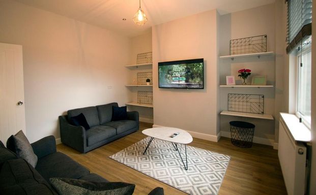 1 bedroom house to rent - Photo 1