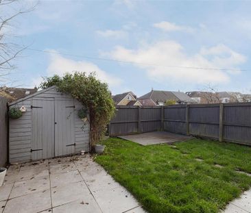 3 bedroom apartment to rent - Photo 4