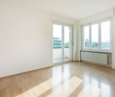 Charmant appartement dans un emplacement idéal avec balcon et laveu... - Foto 2