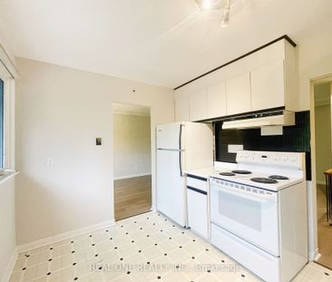 For Lease - 48 Lionel Heights Crescent, Toronto, Ontario - Photo 4