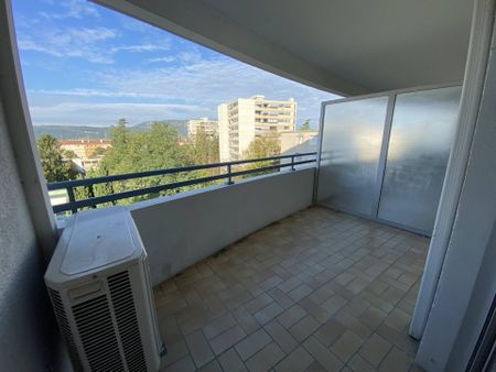 Location appartement 4 pièces 96.18 m² à Valence (26000) - Photo 2