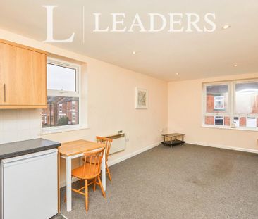 2 bedroom apartment to rent - Photo 6