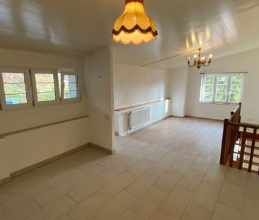 Appartement rez-de-chaussée en duplex de 2 pièces et place de parc. - Photo 5