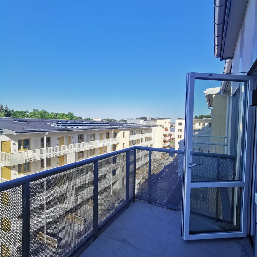Skogängsvägen, Spånga - Photo 1