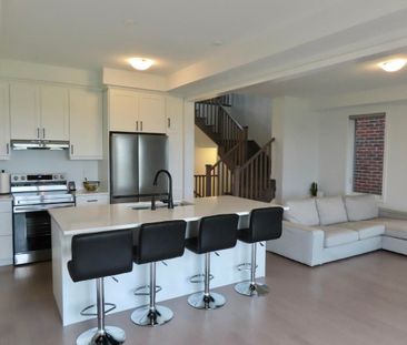 For Lease - 50 Yorkshire Drive, Barrie, Ontario - Photo 5