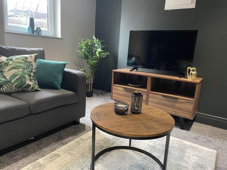 Spring Grove Walk (Room 3), Headingley, Leeds - Photo 2