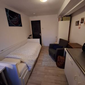 Per direct beschikbaar een leuke studentenkamer op goede locatie in Utrecht-Oost - Foto 2