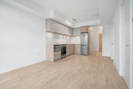 For Lease - 65 Annie Craig Drive Unit# 601, Toronto, Ontario - Photo 2