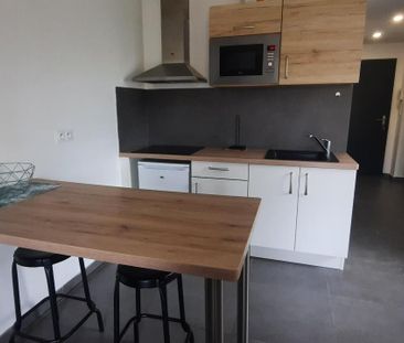 Location Appartement 2 pièces 41m² PAMIERS 09100 - Photo 5