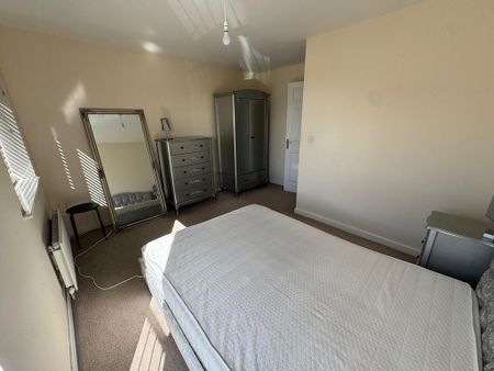 3 bedroom townhouse to rent - Photo 3