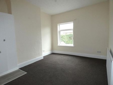 2 bedroom townhouse to rent - Photo 4