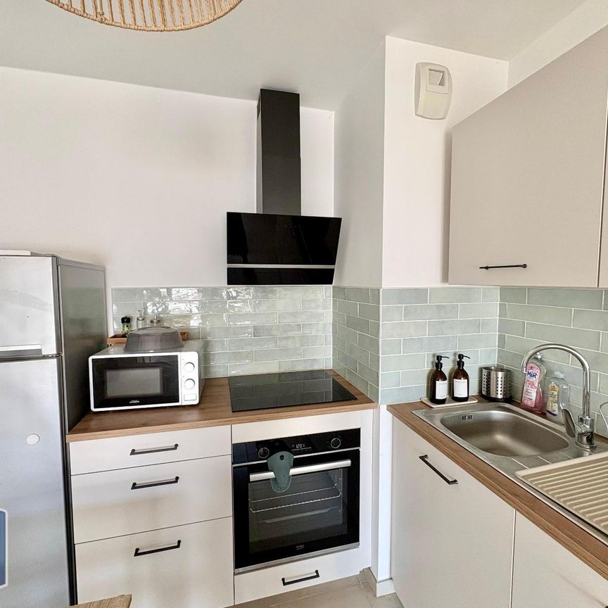 Location Appartement 2 pièces 44m² VENTABREN 13122 - Photo 1