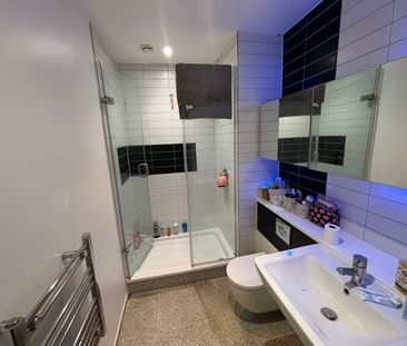 Studio Flat, Goulden Street, M4 - Photo 5